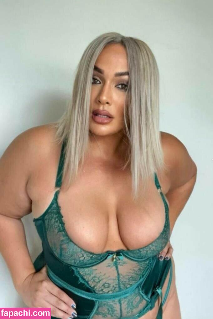 Nia Jax-Lina Fanene / LinaFanene leaked nude photo #0050 from OnlyFans/Patreon