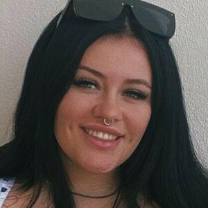 Niamh Velvet avatar