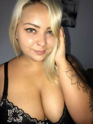 Nicki_thick6 leaked media #0057