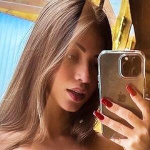 Nicole De Souza avatar