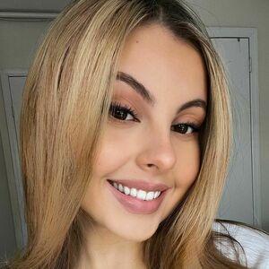 Nicole O avatar