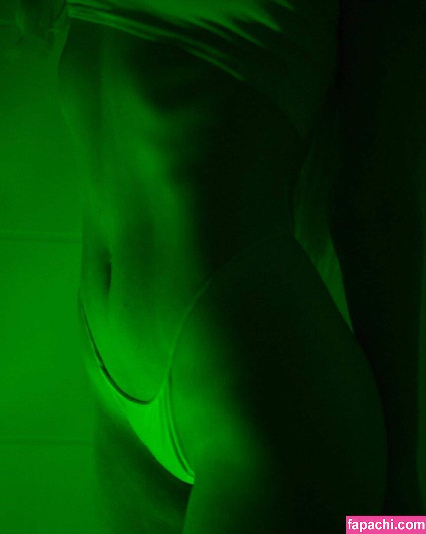 Nikki Beiar / nikkibearvip / nikkibeiar leaked nude photo #0027 from OnlyFans/Patreon