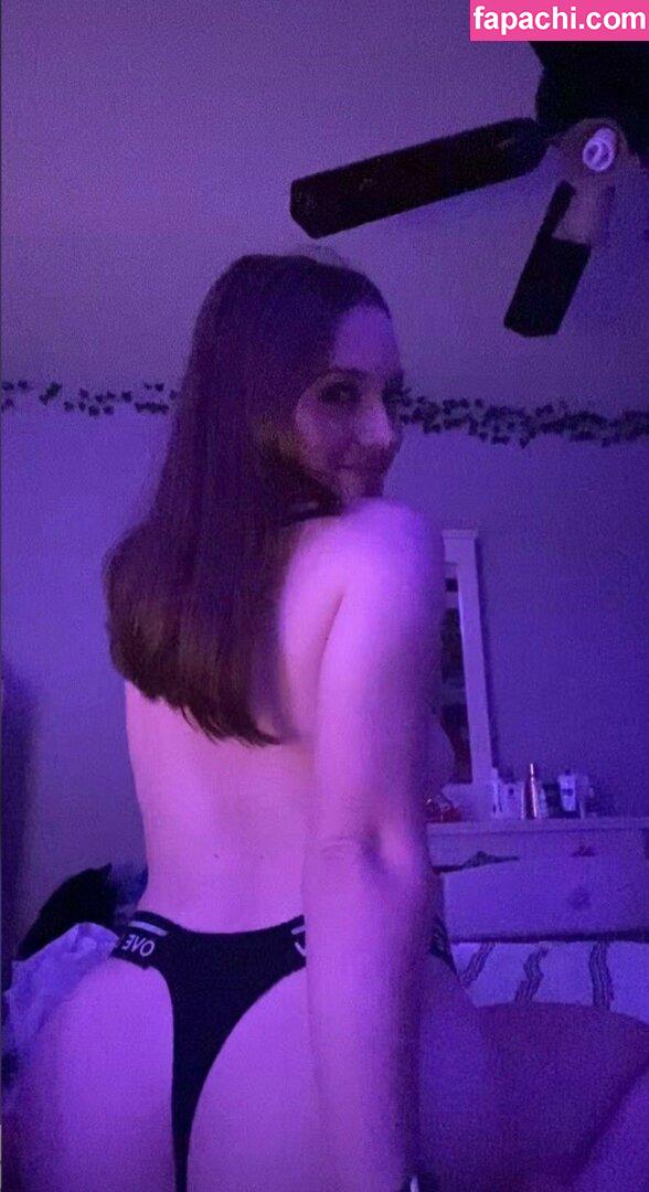Noelle / noellebutshestakingthel / noelleleyva leaked nude photo #0001 from OnlyFans/Patreon