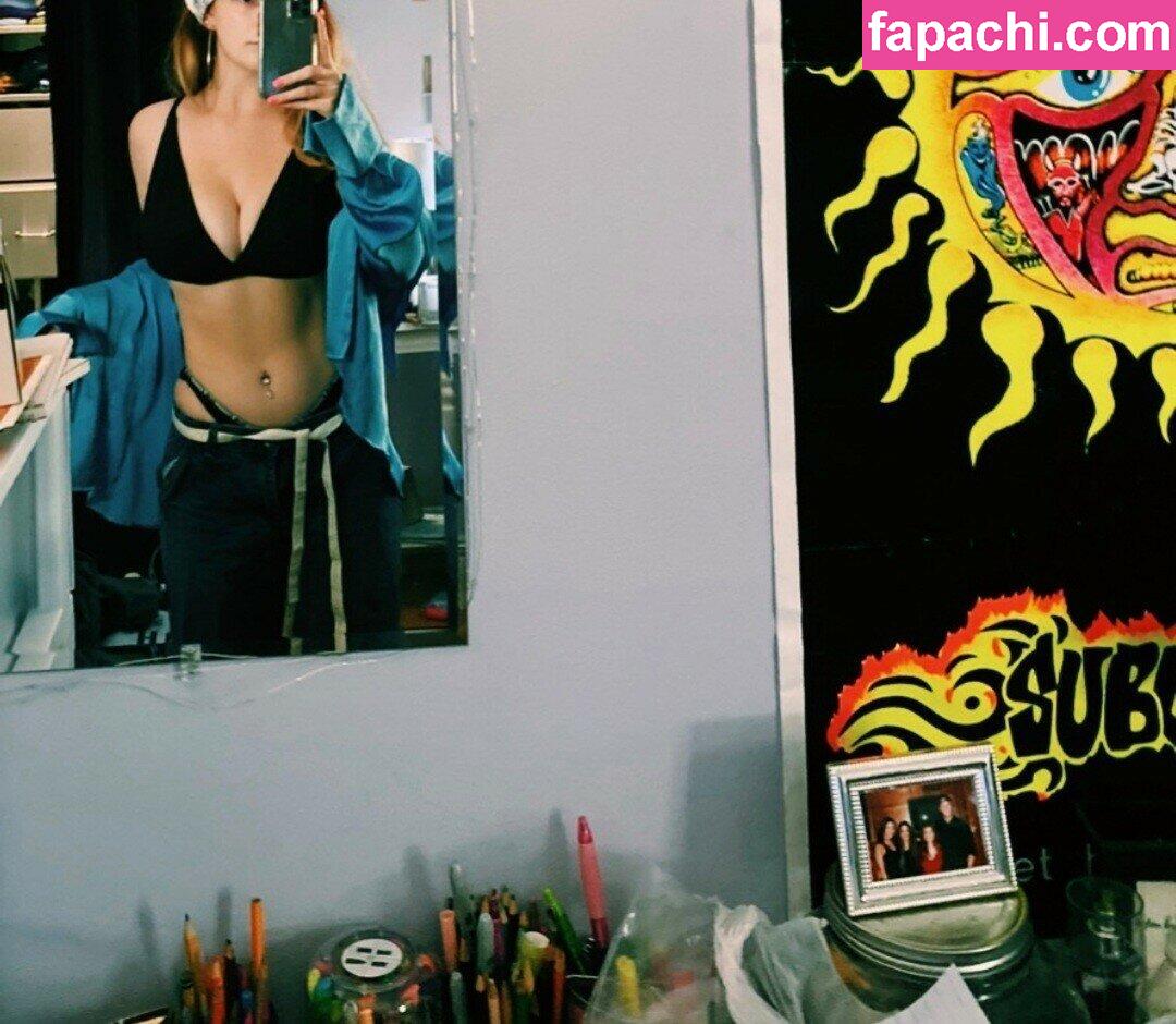 notemilyb / Emilybarch / notemily.oliver leaked nude photo #0111 from OnlyFans/Patreon