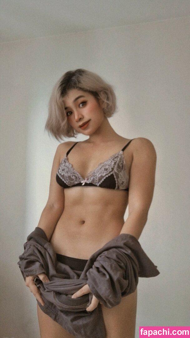 Nyaaati / Kittynyaaa / miiaa02 / nhcordoba leaked nude photo #0026 from OnlyFans/Patreon