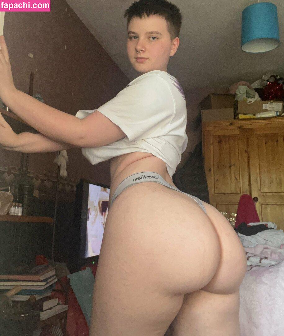 Ofscarll leaked nude photo #0002 from OnlyFans/Patreon