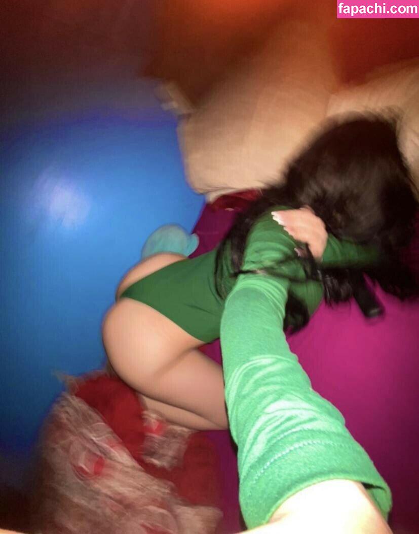 onethiclatina / bigbootyylatina / onethicccalzone leaked nude photo #0022 from OnlyFans/Patreon