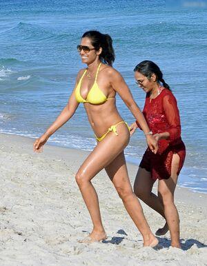 Padma Lakshmi leaked media #0410