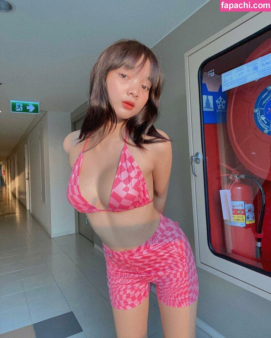 Phanomwan Chaiwayat / Phanomwan Fah / frozenyogirl_ / phanomwan_fah leaked nude photo #0005 from OnlyFans/Patreon