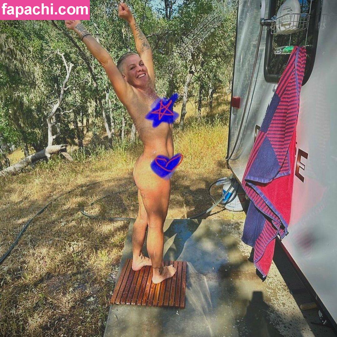 Pink / Alecia Beth Moore / pinksuicide leaked nude photo #0157 from OnlyFans/Patreon