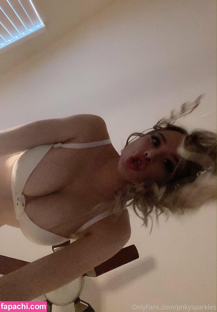 pnkysparkles / Izzy G leaked nude photo #0060 from OnlyFans/Patreon