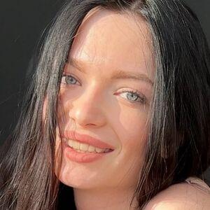 Polina Savina avatar