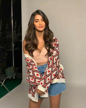 Pooja Hegde leaked media #0056