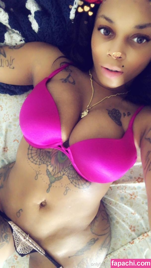 PrettyKezzy202 / pretty_kezzy202 leaked nude photo #0018 from OnlyFans/Patreon