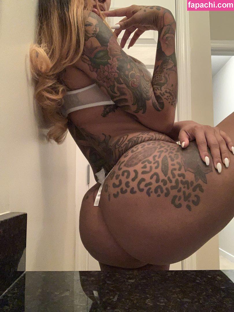 PrettyRedz / prettyredz202 / prettyredz_202 leaked nude photo #0025 from OnlyFans/Patreon