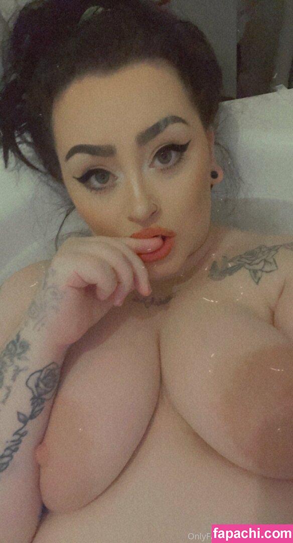 priv_tara69 / kateryansshoutouts leaked nude photo #0053 from OnlyFans/Patreon