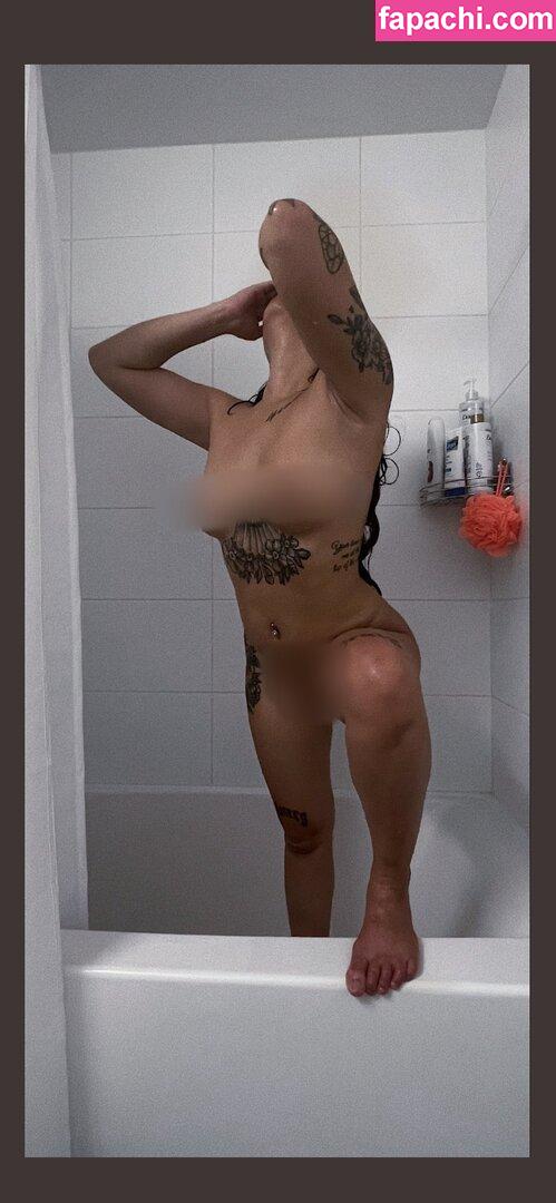 QueenBeeBre / Breraez / breannllewellyn / queeenbeexxx leaked nude photo #0001 from OnlyFans/Patreon