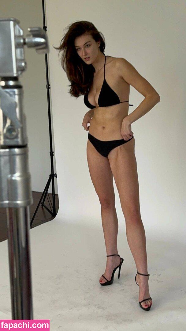 Rachel Marie / beautyandbrainswithatwist / braintwist2112 leaked nude photo #0035 from OnlyFans/Patreon