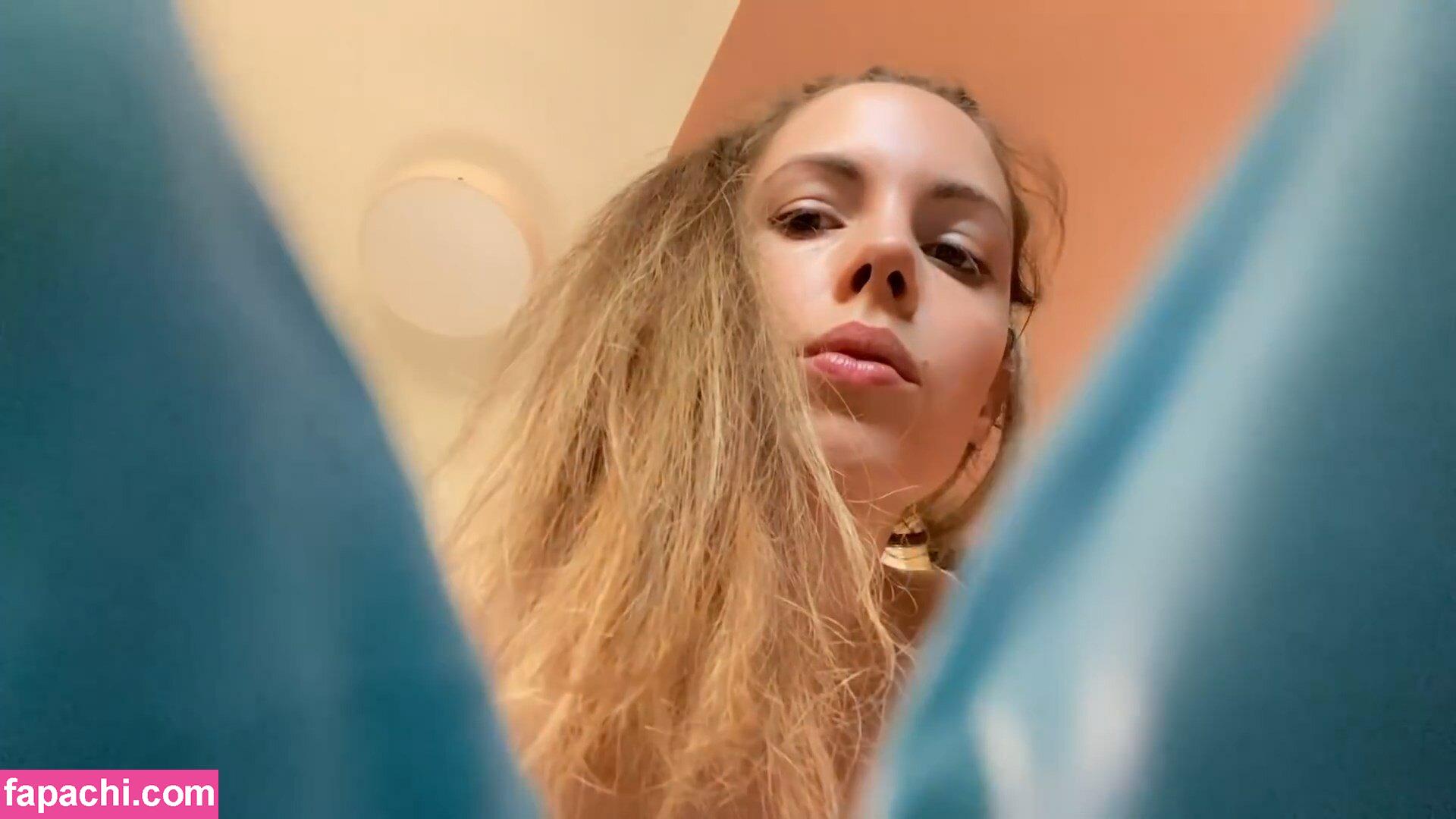 Rapunzel ASMR / rapunzel1333 / rapunzelsasmr leaked nude photo #0006 from OnlyFans/Patreon