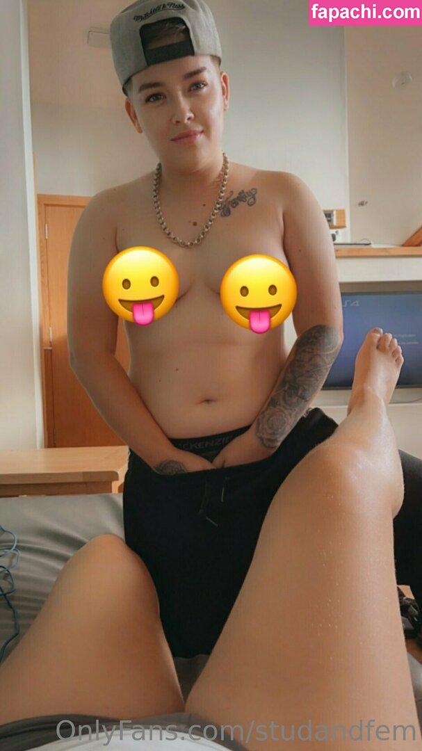 reallesbiansx / spooky_spice666 leaked nude photo #0041 from OnlyFans/Patreon