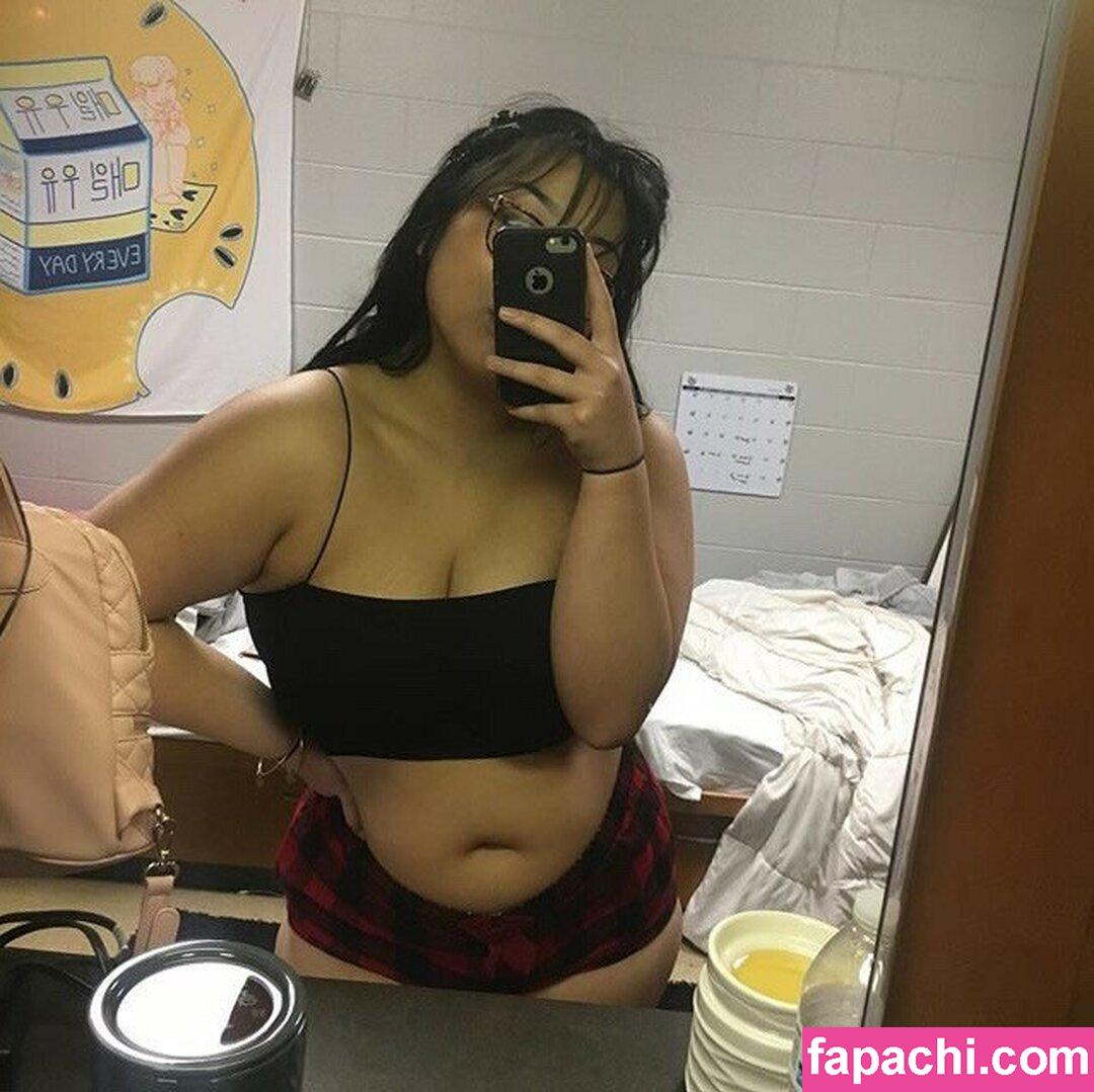 Religiouslysad /  / getluckyrashad / liluwugrl / thicctat leaked nude photo #0024 from OnlyFans/Patreon