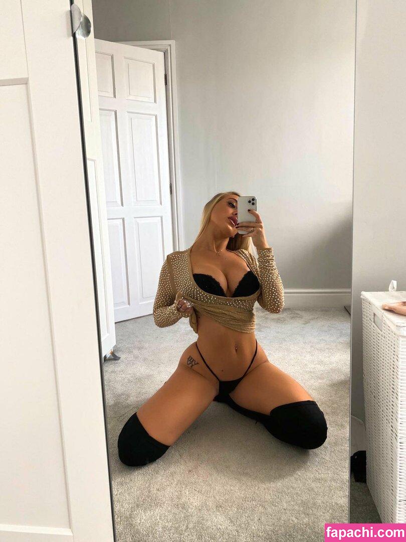 Rhiannon Blue Taylor / rhiannonblue / rhiannonbluee leaked nude photo #0157 from OnlyFans/Patreon