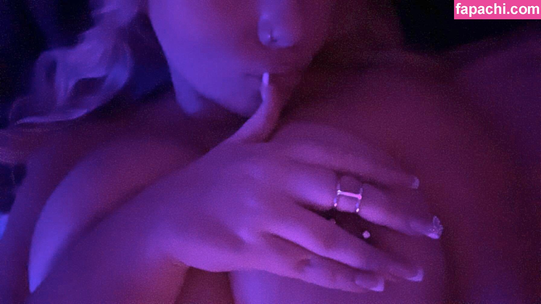 Rialovesyu / lul.rii / rialovesyou leaked nude photo #0024 from OnlyFans/Patreon