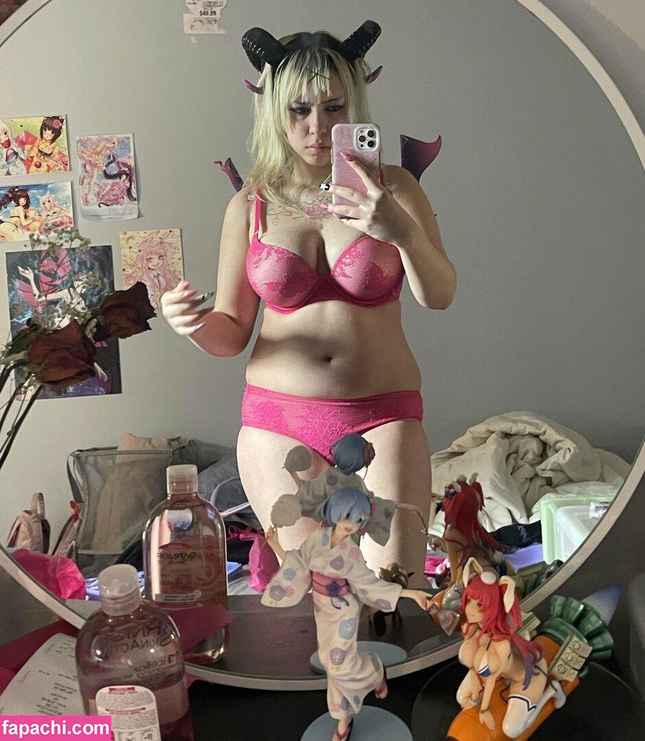 richprincessjunko / Bisexualvietfae / Glittering-Zombie467 / God Empress Junko / rcjonesy leaked nude photo #0009 from OnlyFans/Patreon