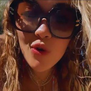 Rita Ora avatar