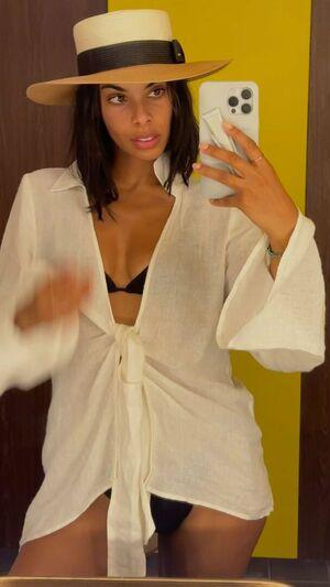 Rochelle Humes leaked media #0139