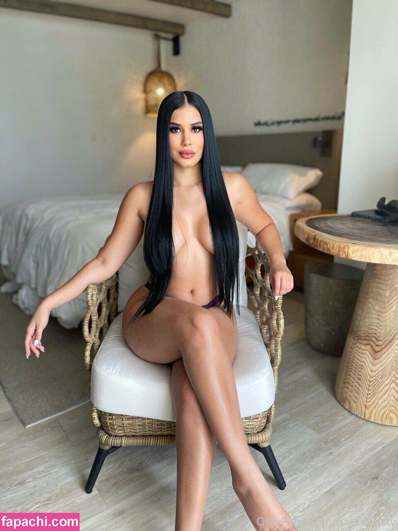 Roxana Ventura / roxanaventura / roxanaventuraa leaked nude photo #0018 from OnlyFans/Patreon