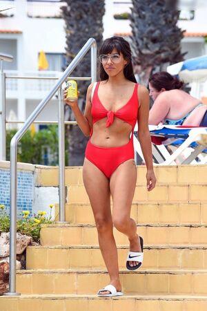 Roxanne Pallett leaked media #0109