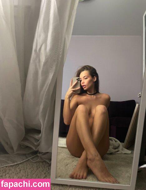 Roxmie / Roxana Vashington / roxmie_free leaked nude photo #0011 from OnlyFans/Patreon