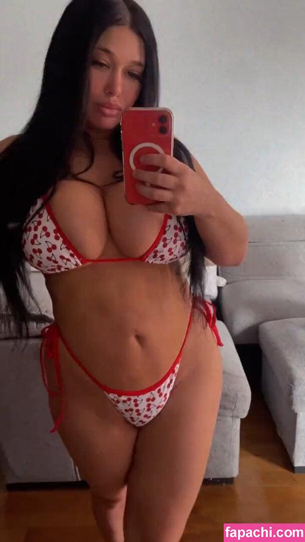 roxnour / roxnour_ leaked nude photo #0035 from OnlyFans/Patreon