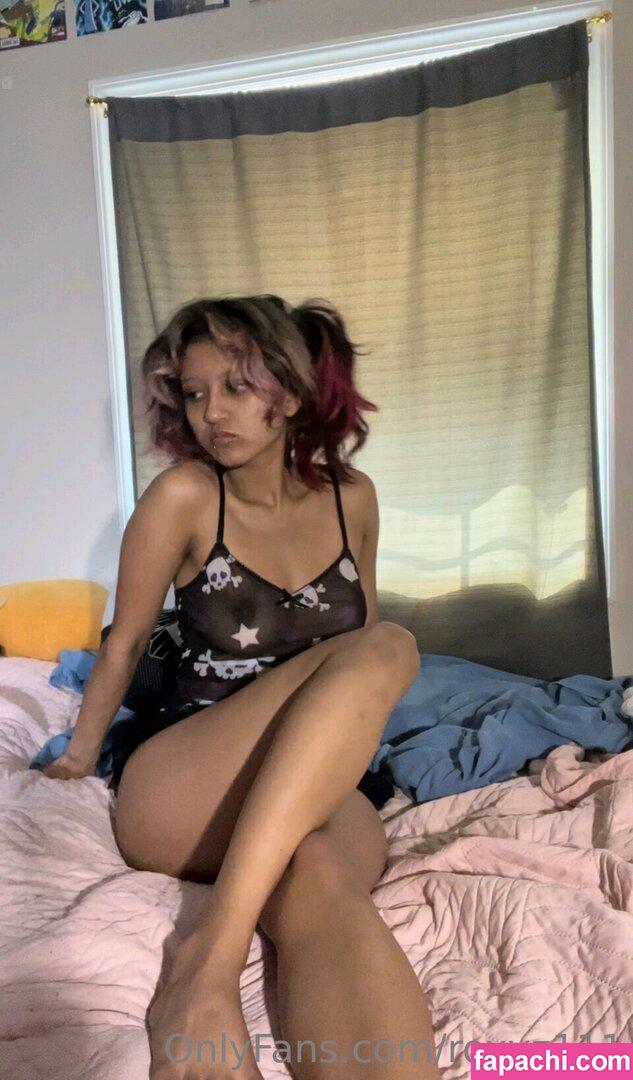 Roxyz111 / holiestsuccubus leaked nude photo #0041 from OnlyFans/Patreon
