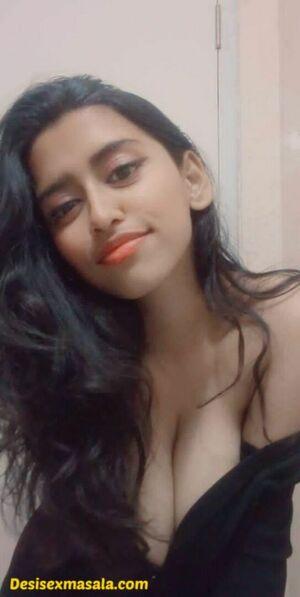 Sanjana Saba leaked media #0111