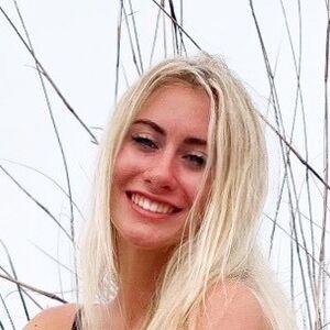 Sarah Kate Stricker avatar