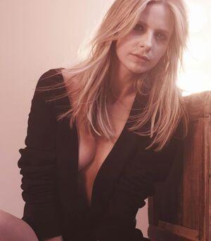 Sarah Michelle Gellar leaked media #0733