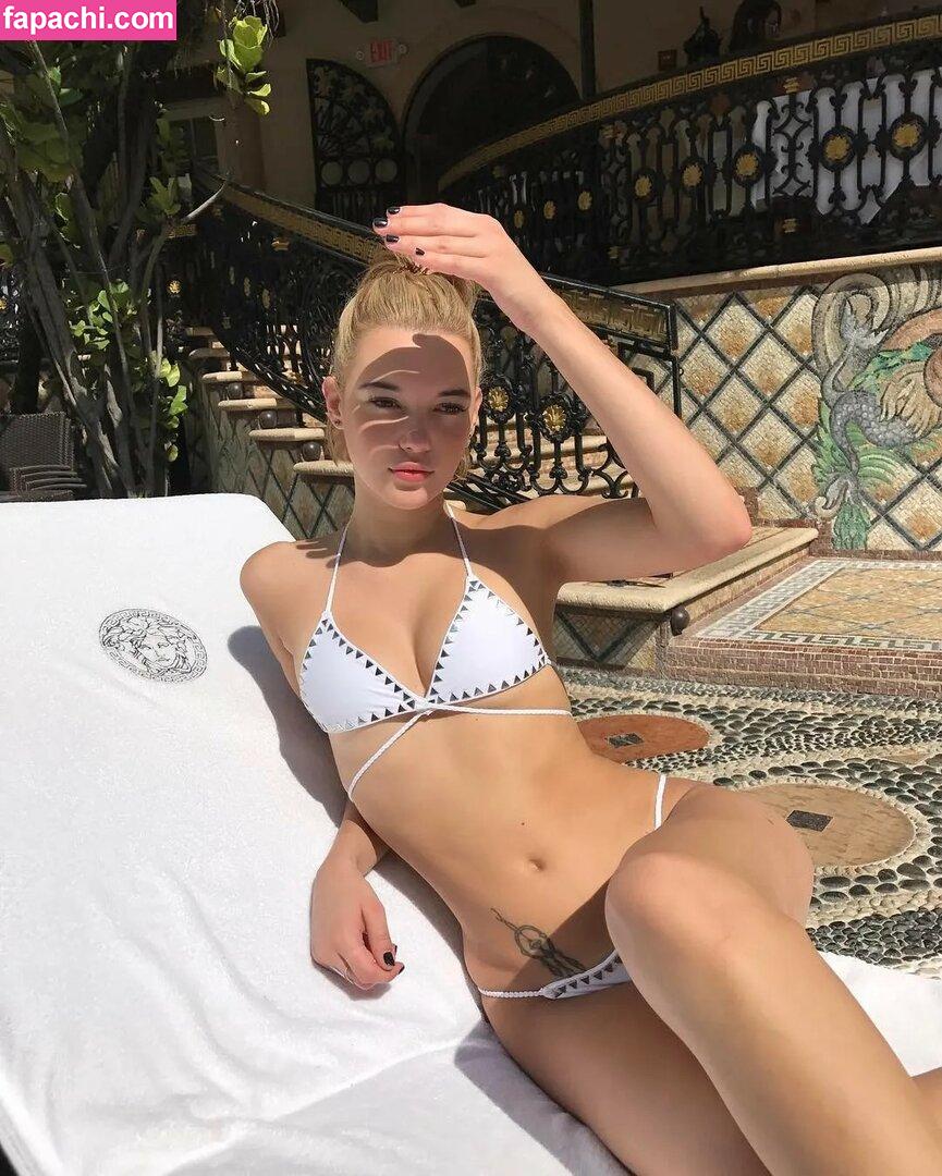 Sarah Snyder / bigsarahsnyder / sarahfuckingsnyder leaked nude photo #0150 from OnlyFans/Patreon