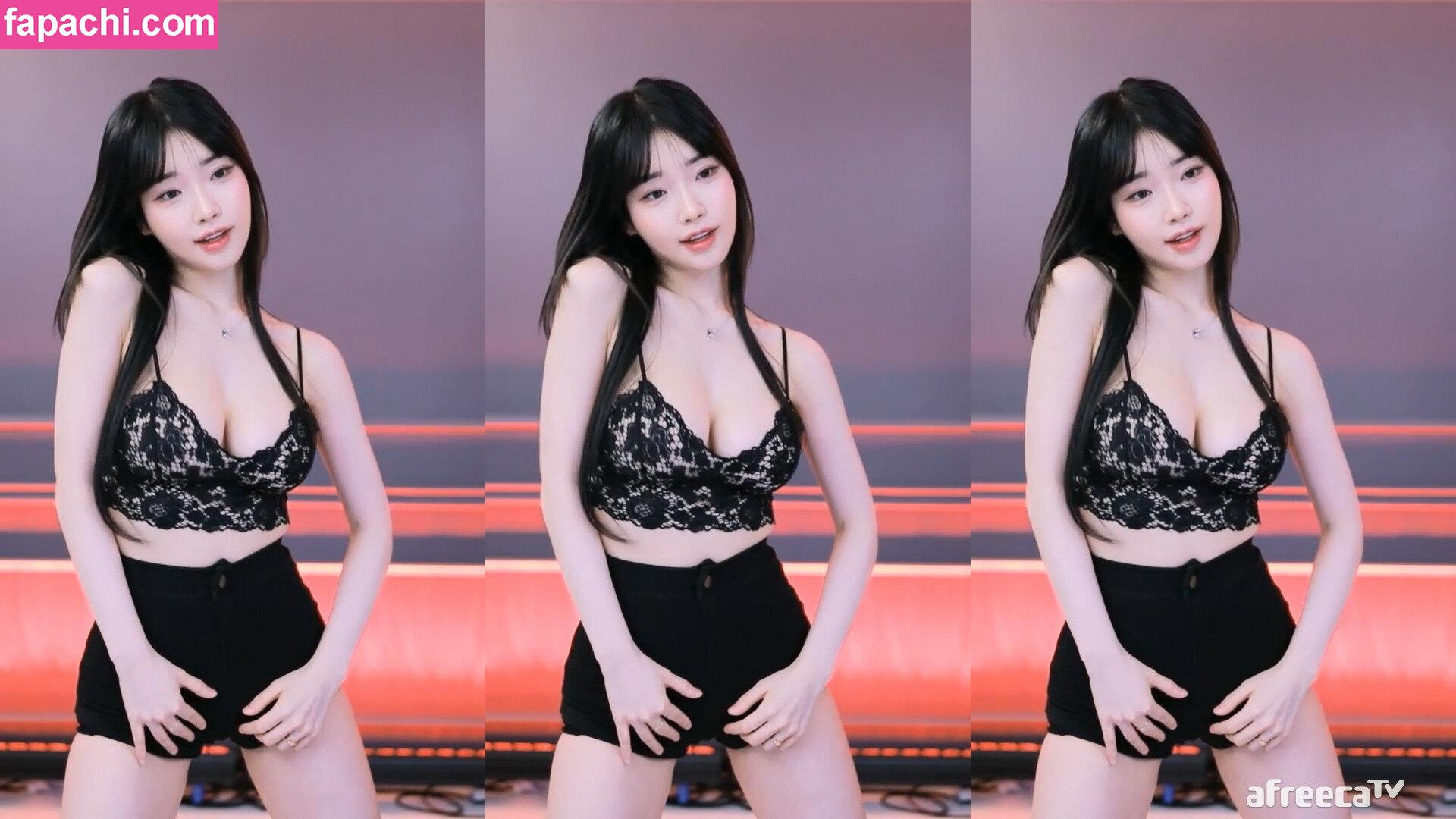 Se Yeon / lovely_._v leaked nude photo #0143 from OnlyFans/Patreon