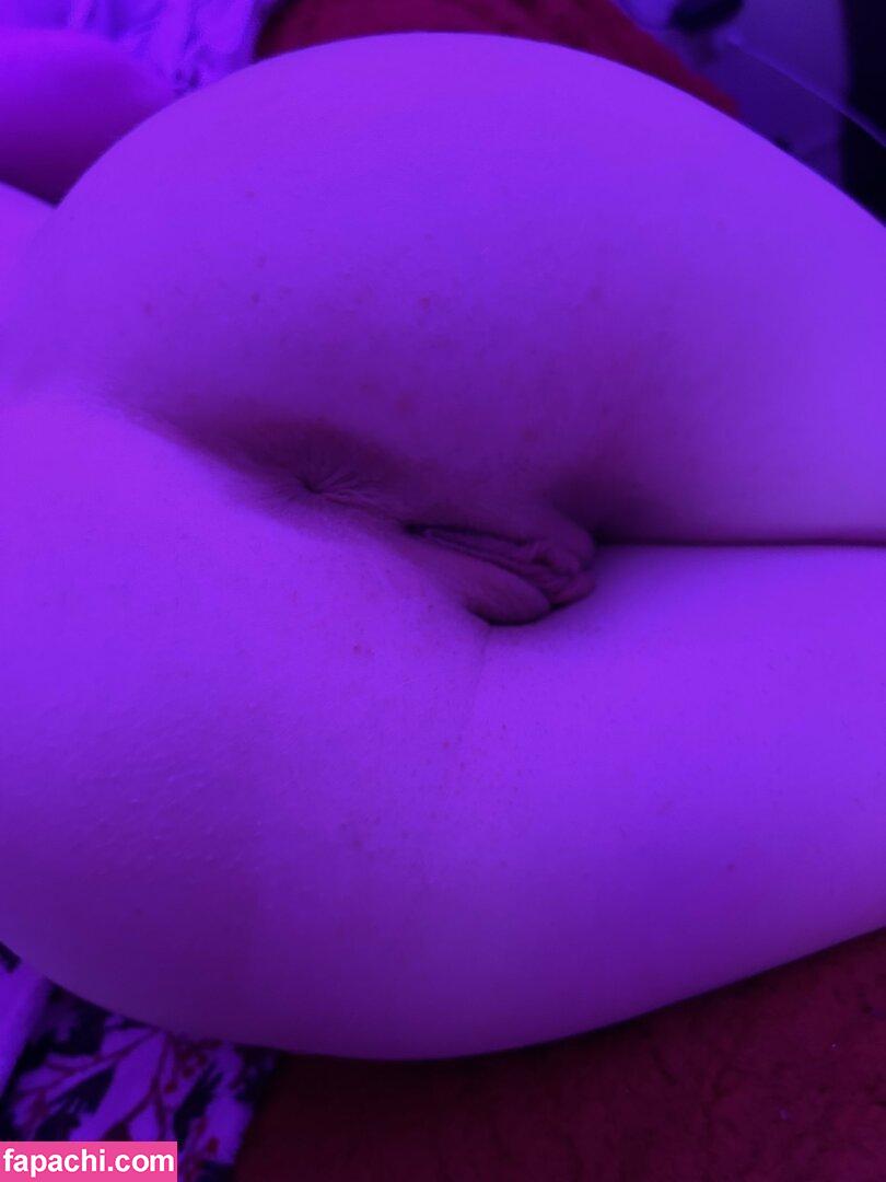 Serafina Princesserafina / princesserafina / princesserafina_uwu leaked nude photo #0008 from OnlyFans/Patreon