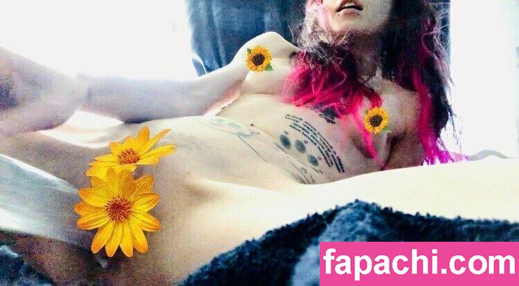 serenatvfree / serena_sky1_ leaked nude photo #0001 from OnlyFans/Patreon