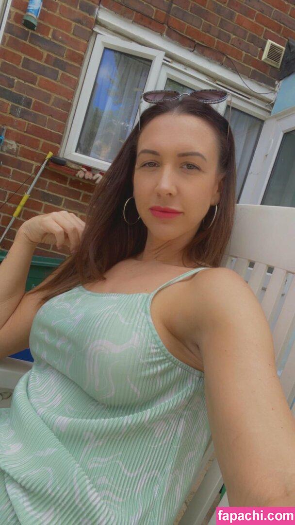 SexiestGilf / sexiestbritishmommy / sexybritishmommy leaked nude photo #0059 from OnlyFans/Patreon