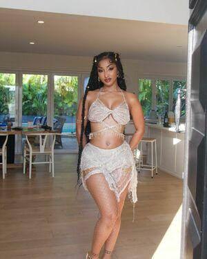 Shenseea leaked media #0218