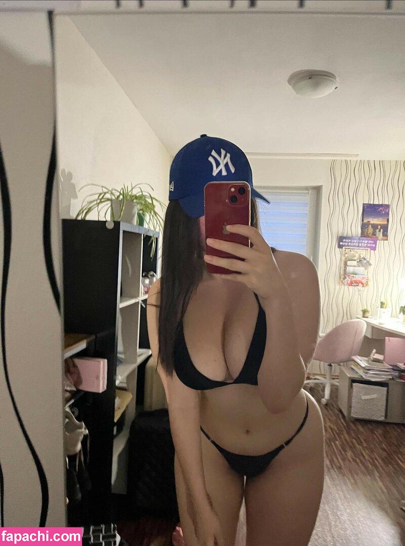 Shinhashimoto00 / cibellyferreira / shinhamoto0 / shinhashimoto01 leaked nude photo #0006 from OnlyFans/Patreon