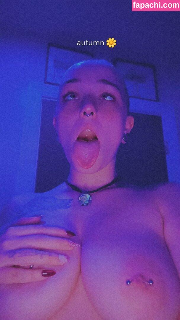 short_shxtt19 / Shiloh1022 / Short_Shxt19 / shi121200 / shorty_819 leaked nude photo #0009 from OnlyFans/Patreon
