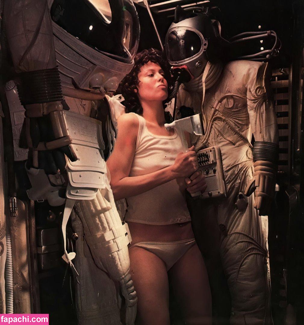 Sigourney Weaver / official_sigourneyweaver leaked nude photo #0023 from OnlyFans/Patreon