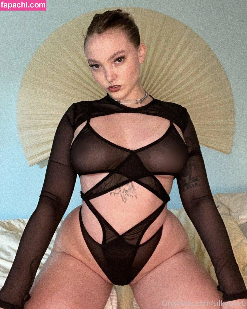 Silkylace0 / lucybtan leaked nude photo #0053 from OnlyFans/Patreon