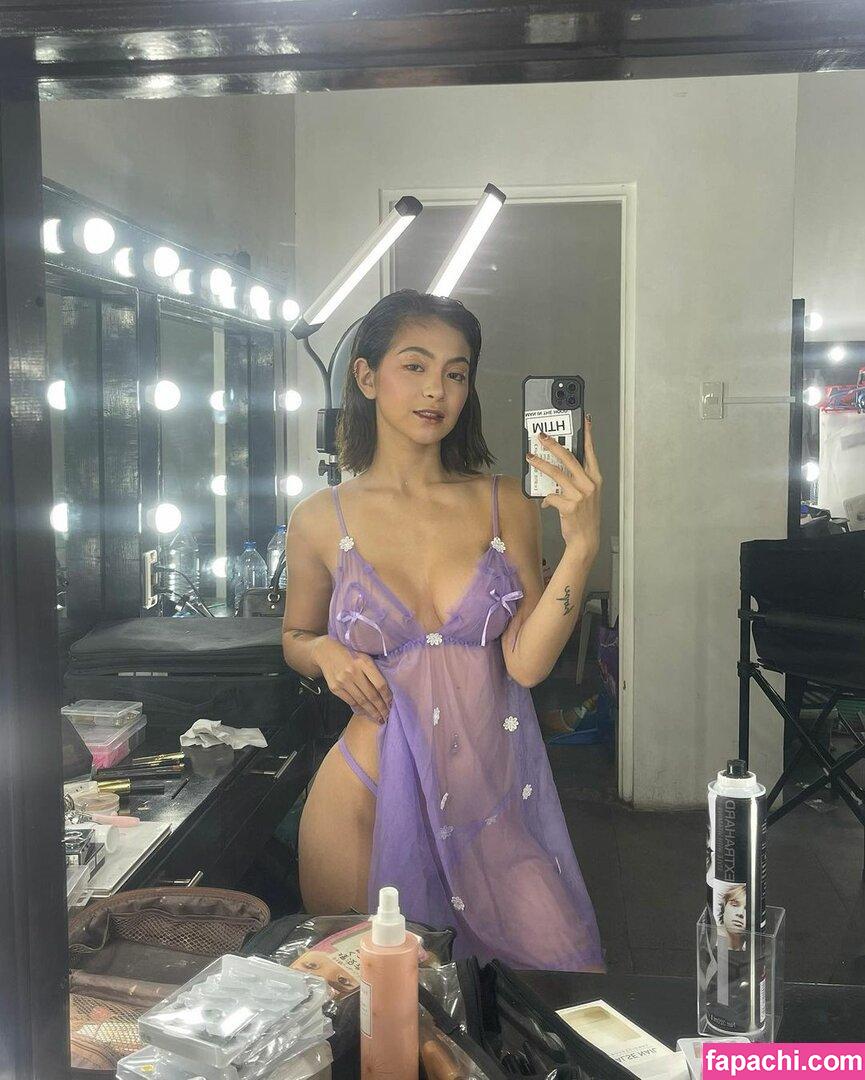Siobe Lim / Krystal Mana / lifeofayemami leaked nude photo #0014 from OnlyFans/Patreon