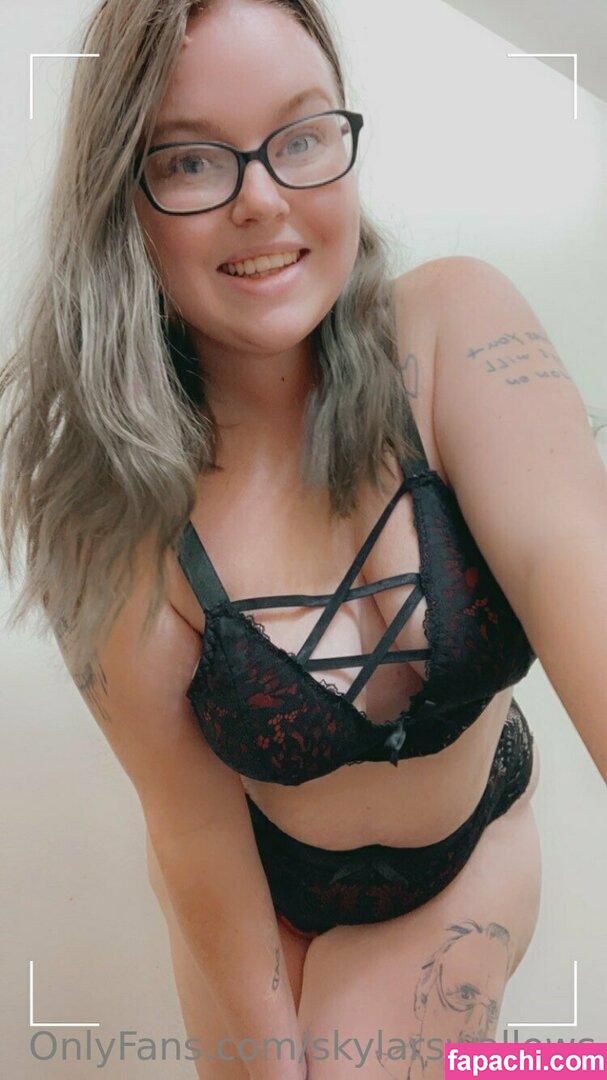 skylarswallows / skylar.swallows leaked nude photo #0059 from OnlyFans/Patreon